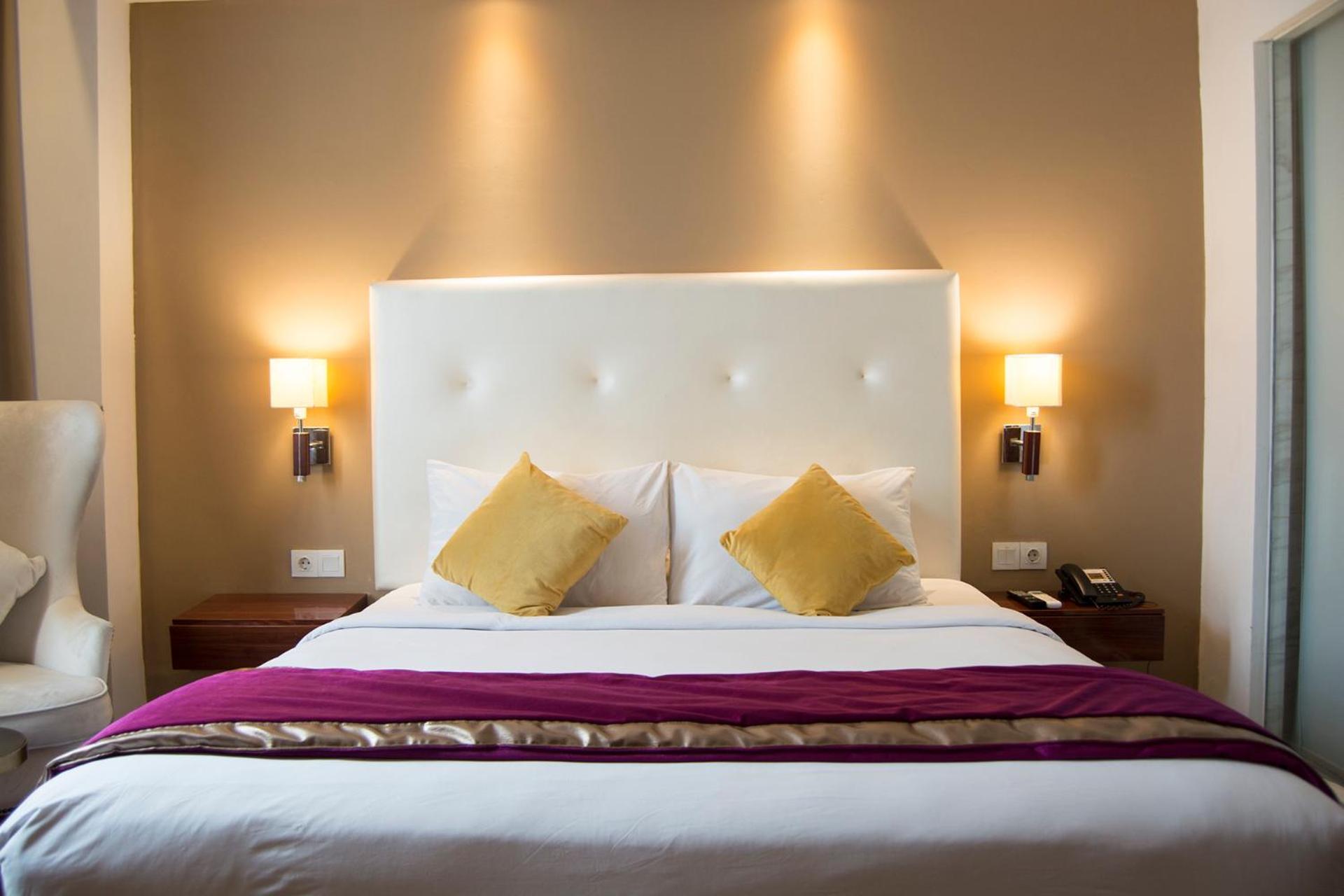 Royal Asnof Hotel Pekanbaru Esterno foto